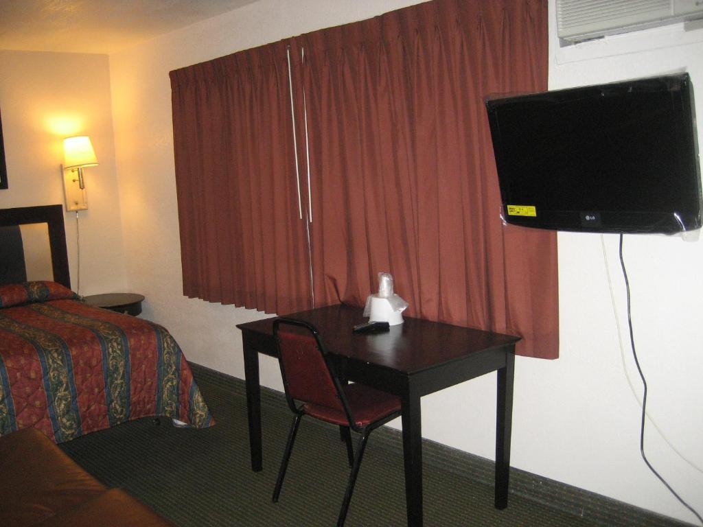 Starlite Motel Беллфлауэр Номер фото