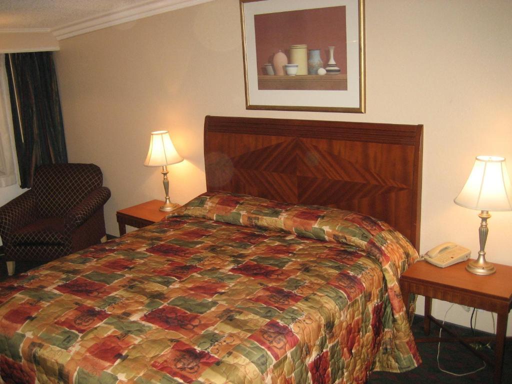 Starlite Motel Беллфлауэр Номер фото
