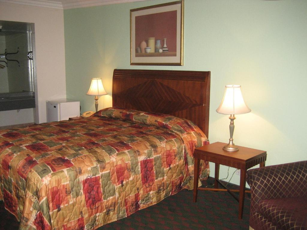 Starlite Motel Беллфлауэр Номер фото