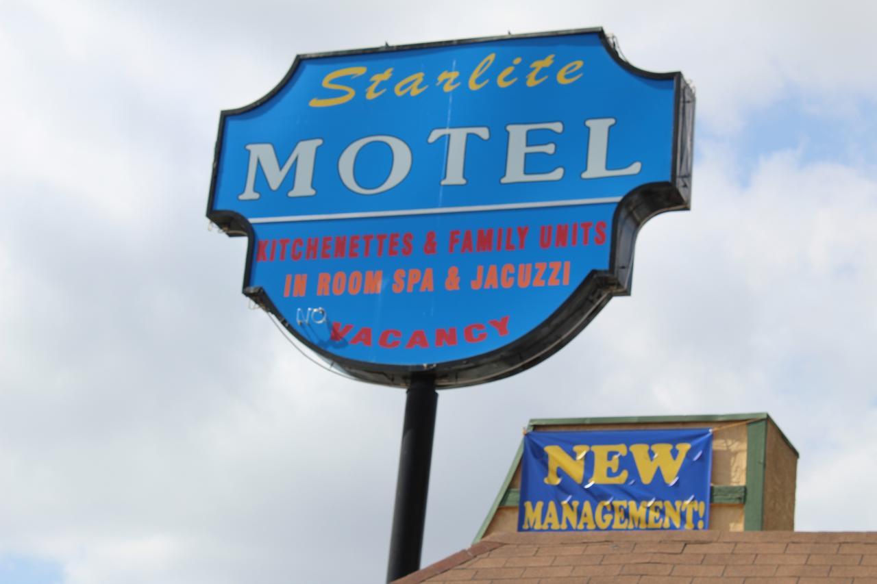 Starlite Motel Беллфлауэр Экстерьер фото
